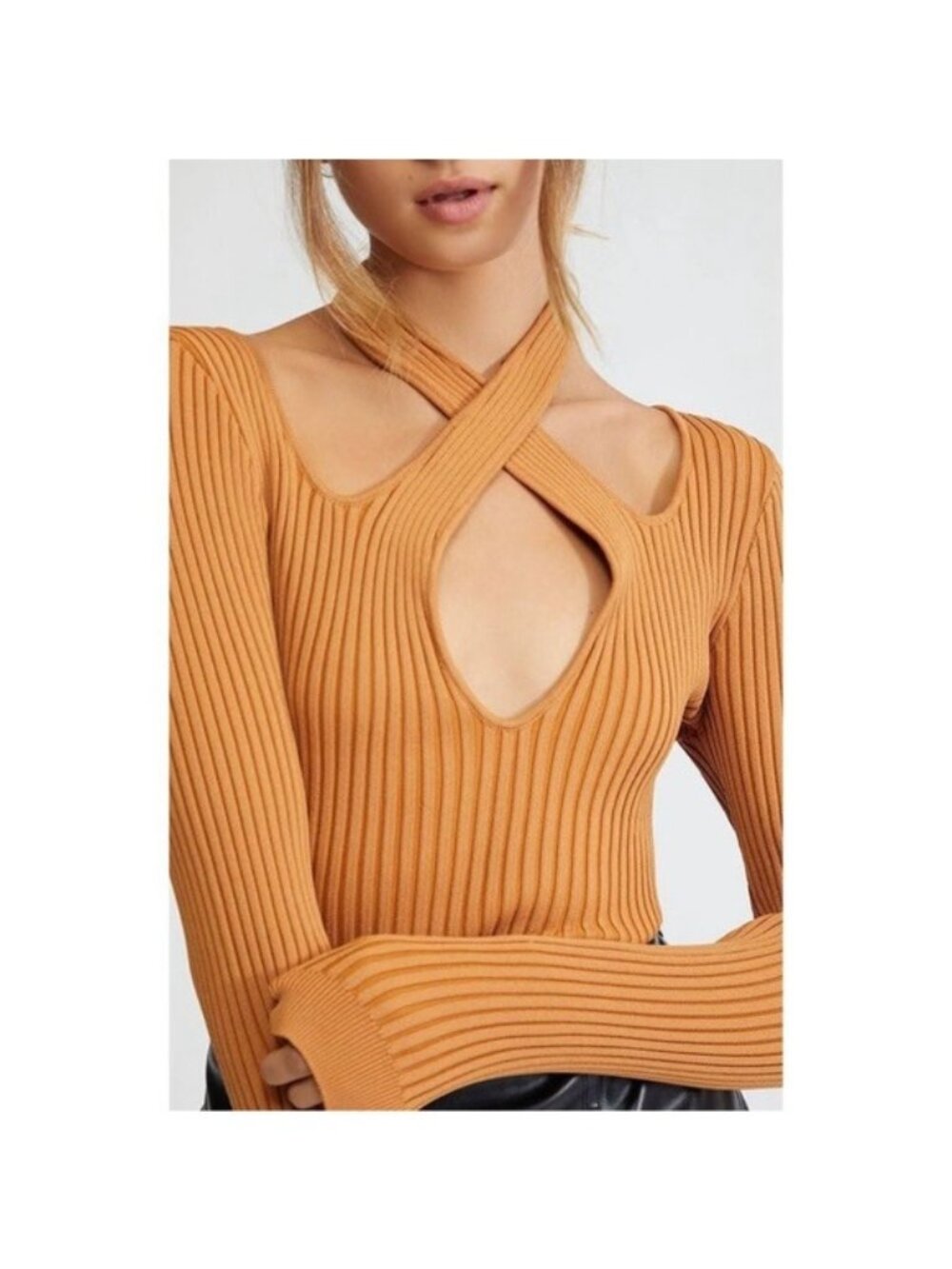 NWT MINKPINK Gianna Ribbed Knit Sweater Top S Halter Keyhole Cutout Sage
